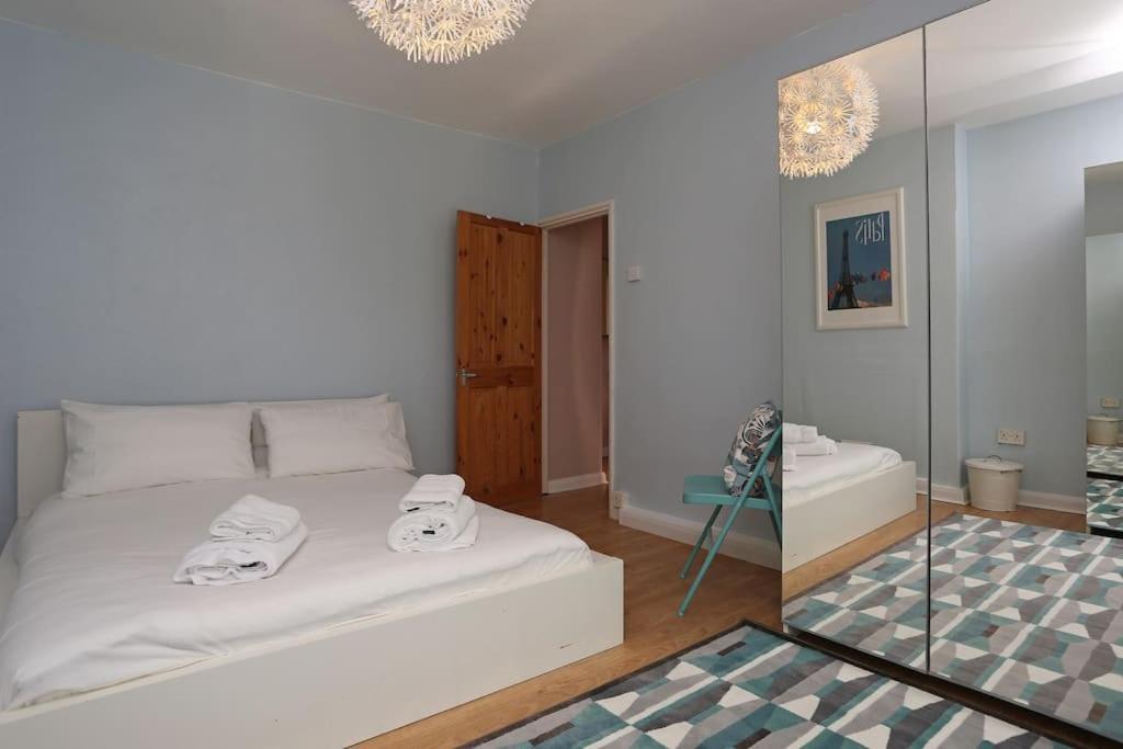 Riverside Cutty Sark 2Bd Retreat Лондон Екстериор снимка